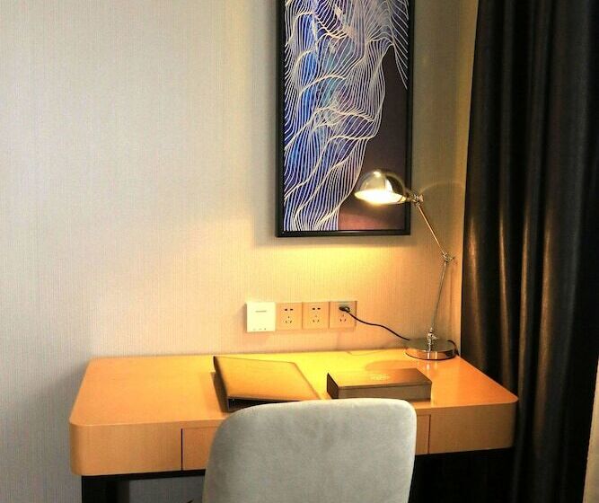 Номер Deluxe, Guangzhou Seaman Hotel Line 2 Jiangnanxi Station
