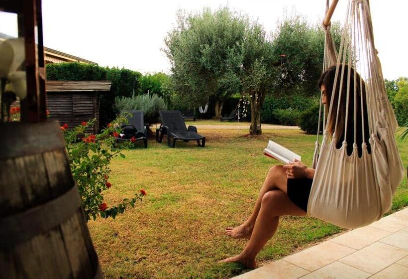 اتاق لوکس, B & B La Magia