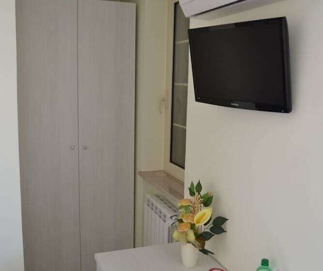 اتاق استاندارد چهار تخته, B&b Il Girasole Formia Guesthouse