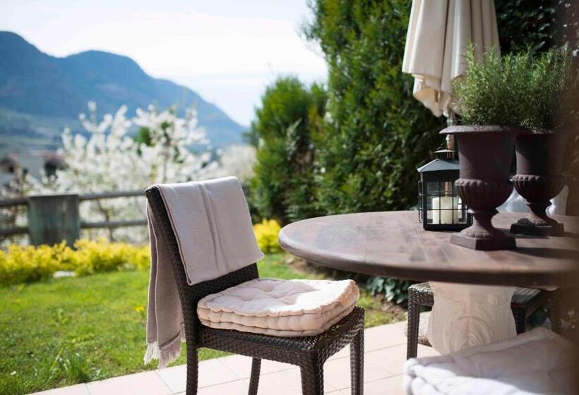 Suíte Júnior com Sacada, Chalet Gravenstein