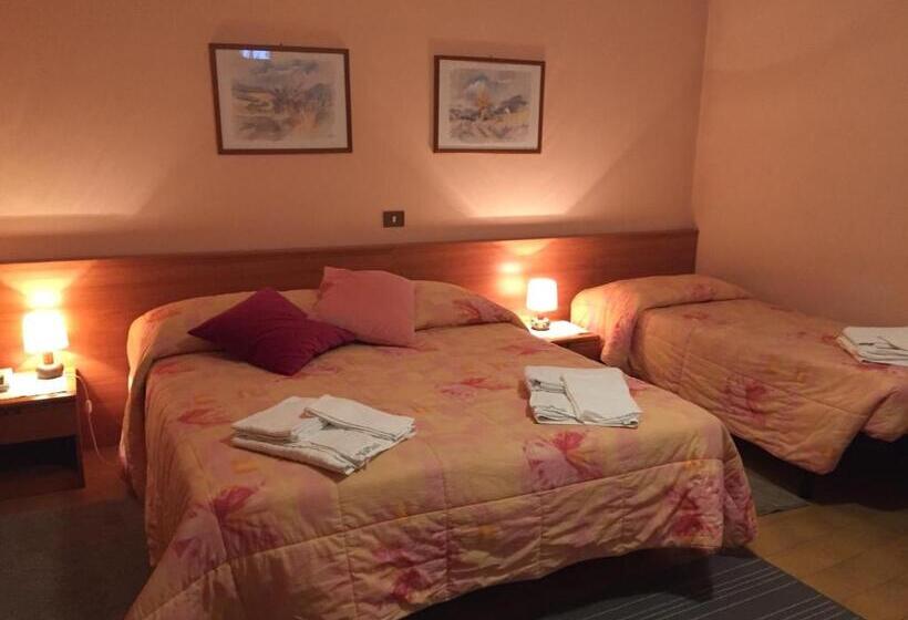 Четырехместный Номер Economy, Albergo Miramonti