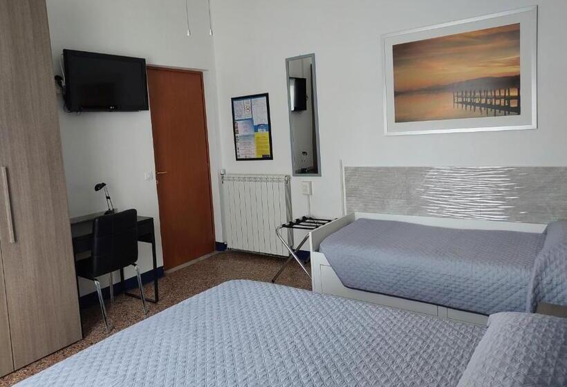 Номер Deluxe с Балконом, Villa La Lanterna