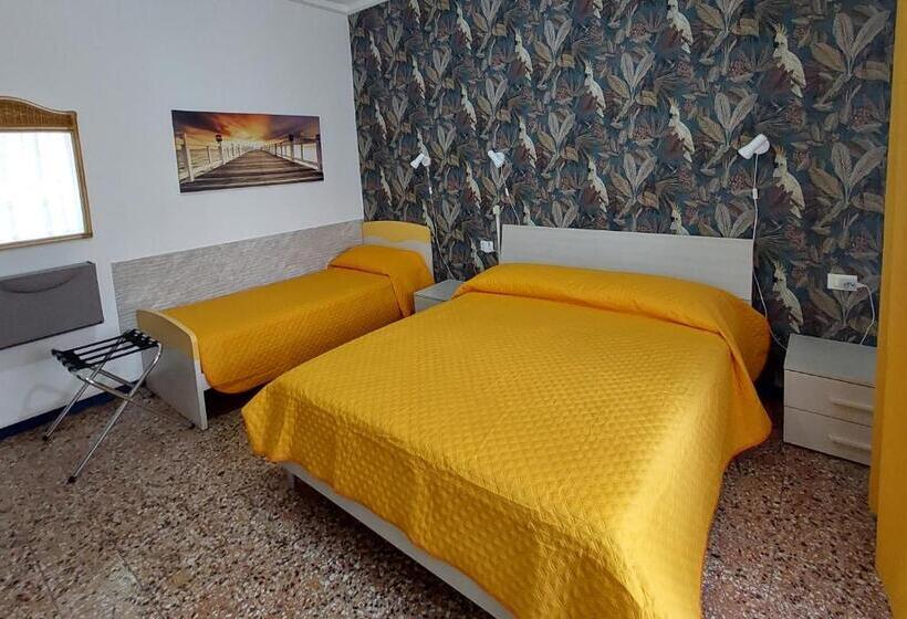 バルコニー付きデラックスルーム, Villa La Lanterna
