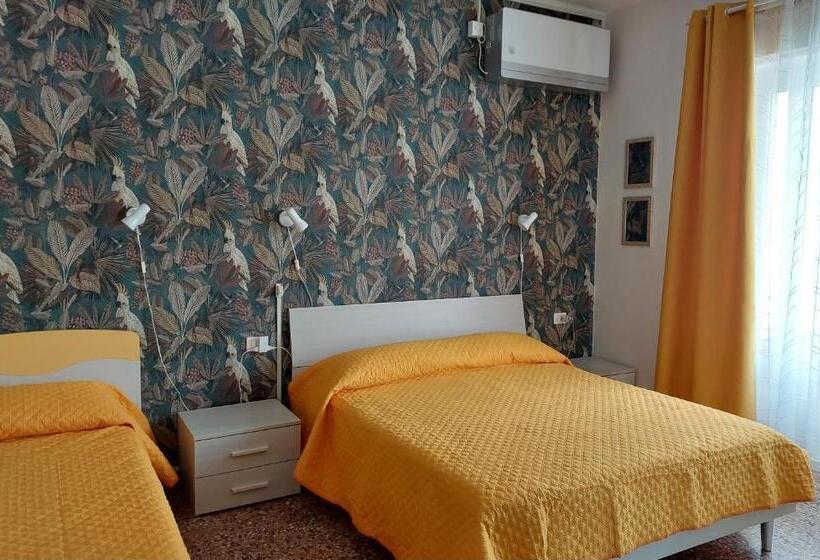 バルコニー付きデラックスルーム, Villa La Lanterna