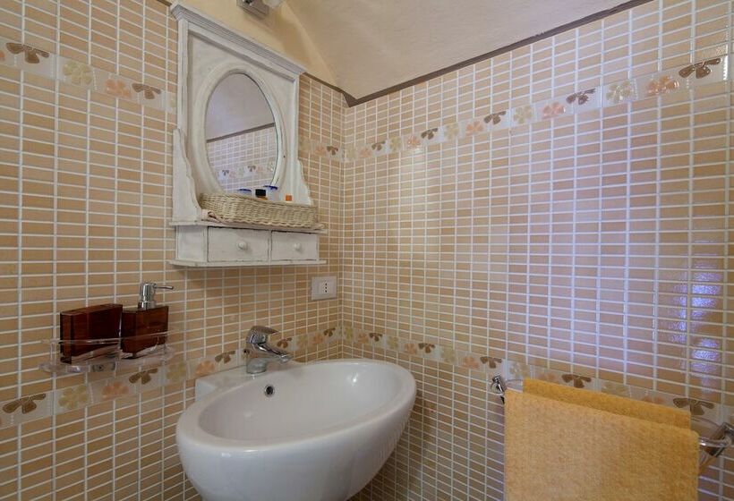 اتاق رمانتیک, B&b La Pulce Dorata