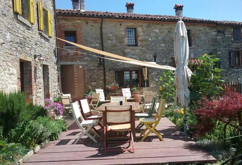 스탠다드 스튜디오, B&b Monte Splendore