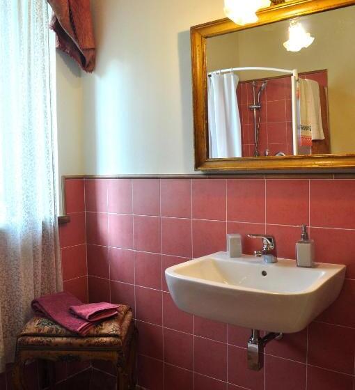 Quarto Triplo Deluxe, Le Macine Relais