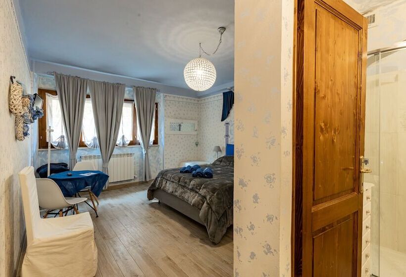 スタンダードトリプルルーム, Locanda Del Sorriso B&b