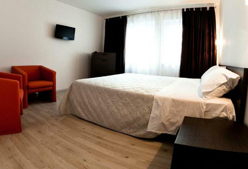 Family Suite, Cajeta