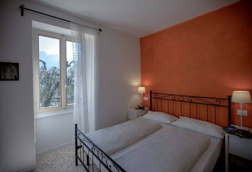Quarto Estandar, Prà De La Fam B&b