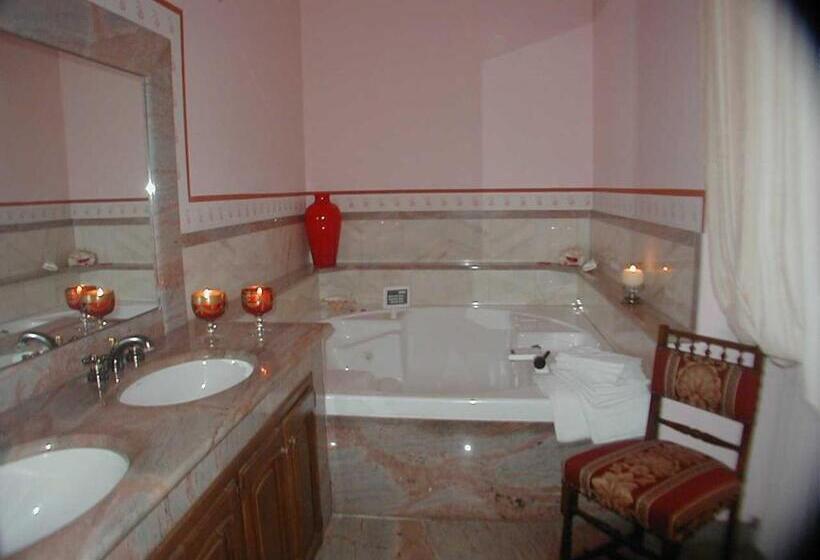 Люкс с гидромассажем, Torre Dei Frati Bed & Breakfast