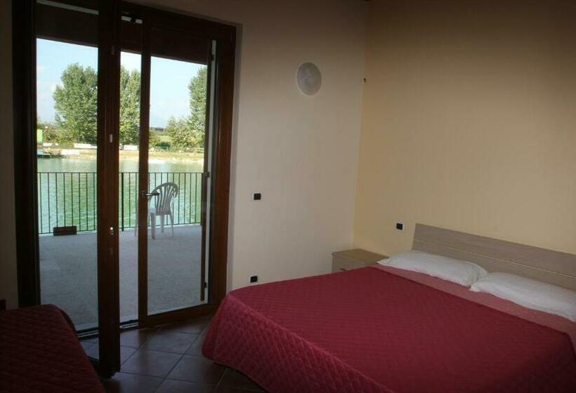 1 Bedroom Apartment Lake View, Laghetto Ai Portici