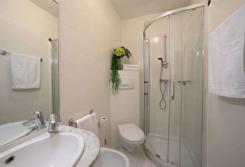Chambre Triple Standard avec Balcon, Alla Fonte