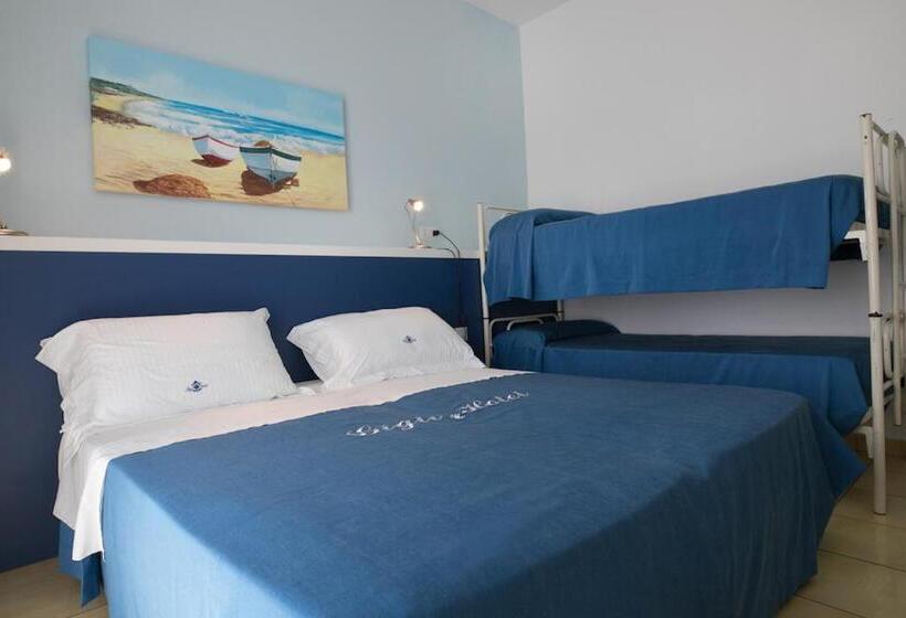 四人高级间, Salento Gold Beach