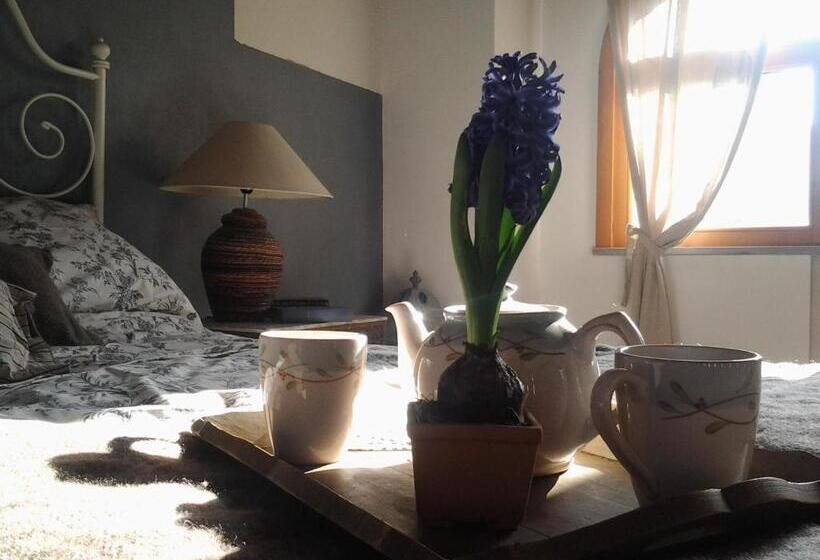 Люкс с Балконом, Il Pettirosso B&b
