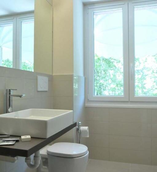 اتاق استاندارد با بالکن, Hll Hotel Lungolago Lecco Como Lake