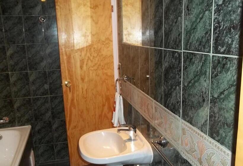 آپارتمان 1 خوابه همکف, Omi Kika B&b