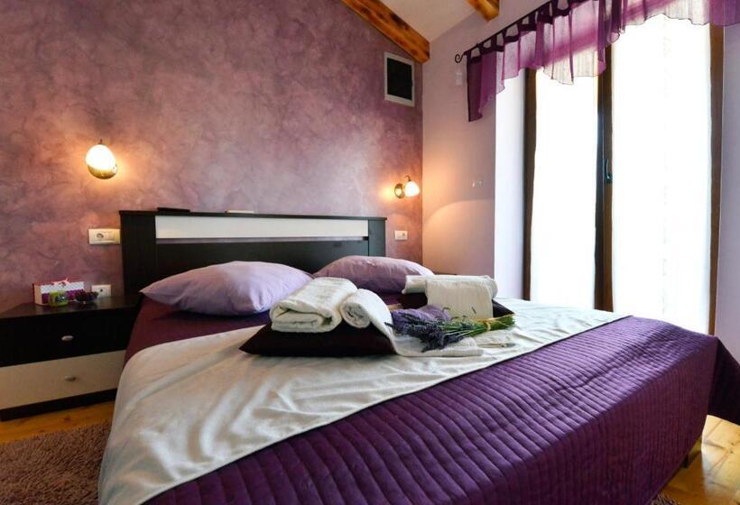 Standaardkamer met Balkon, Bed And Breakfast Casa Rustica