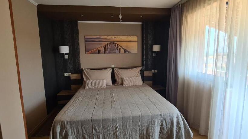 Апартаменты Deluxe 1 Спальня, Bed & Breakfast Villa Adriana