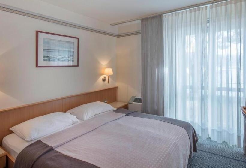 اتاق سوپریور, Diana B&b