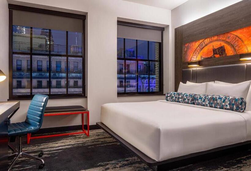 غرفة سوبيريور مطلة على المدينة, Aloft Philadelphia Downtown
