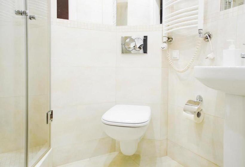 １ベッドルームのスーペリアアパートメント, Hosapartments City Center