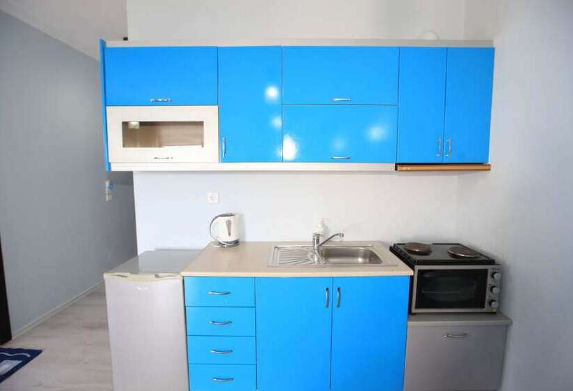 景色の見えるスタンダード４人部屋, Keos