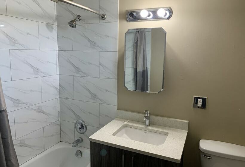 Quarto deluxe, Okanagan Royal Park Inn By Elevate Rooms