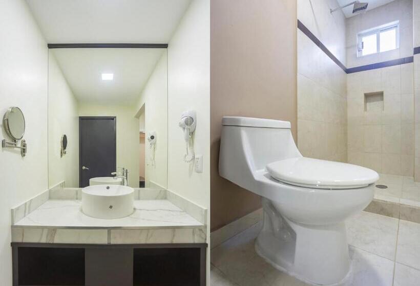 Quarto Estandar, Smart Hotel Monterrey