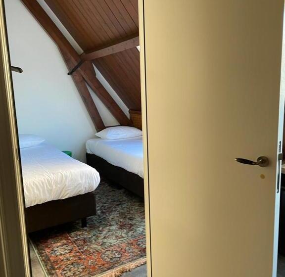 Люкс Комфорт, Slot Oostende