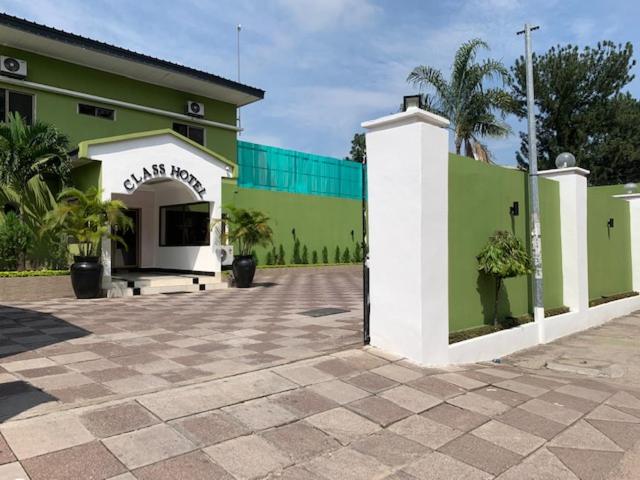 اتاق استاندارد, Class