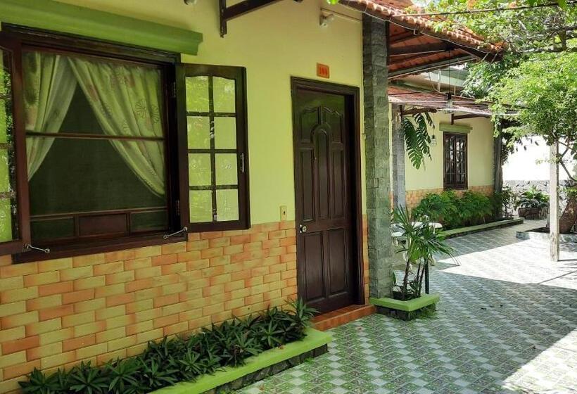 ویلای استاندارد با چشم‌انداز باغ, Thanh Dat Resort