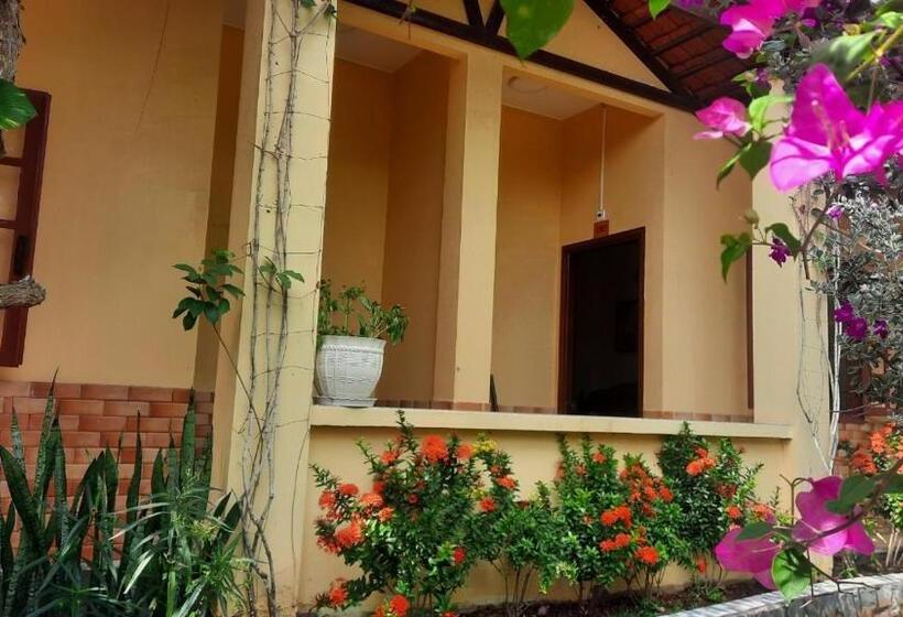 ویلای استاندارد با چشم‌انداز باغ, Thanh Dat Resort