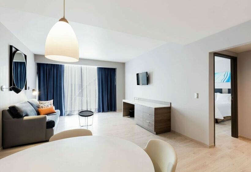 스위트, Hilton Garden Inn Mexico City Santa Fe