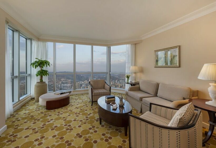 景色の見えるジュニアスイート, Swissotel Al Maqam Makkah