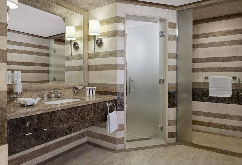 景色の見えるスイートルーム, Swissotel Al Maqam Makkah
