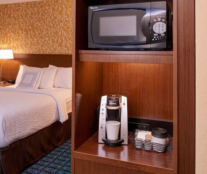 Студия Стандарт, Fairfield Inn & Suites By Marriott Ann Arbor Ypsilanti