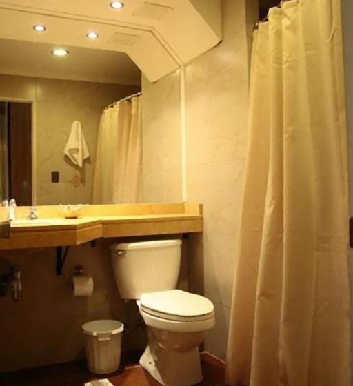 Номер Deluxe Кровать Кинг, Howard Johnson Hotel Rinconada De Los Andes