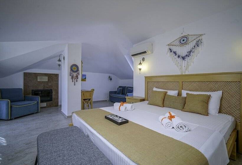 Четырехместный Номер Deluxe, Savana Butik Otel