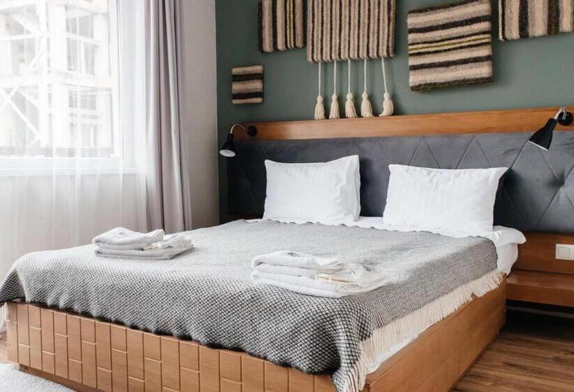 2 Bedroom Suite Mountain View, Bukville Hotel & Spa
