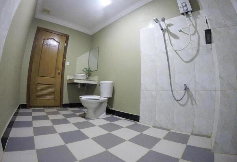 Трехместный Номер Базовый, Blue Diamond Hostel