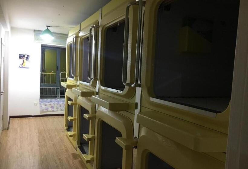 تختخواب در اتاق مشترک, Wuwei Qiyou Space Capsule Hostel
