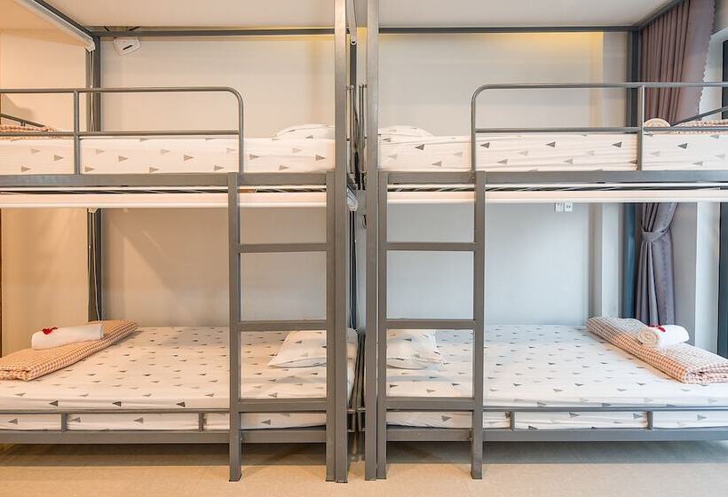 エコノミールーム, Pedersen Hostel