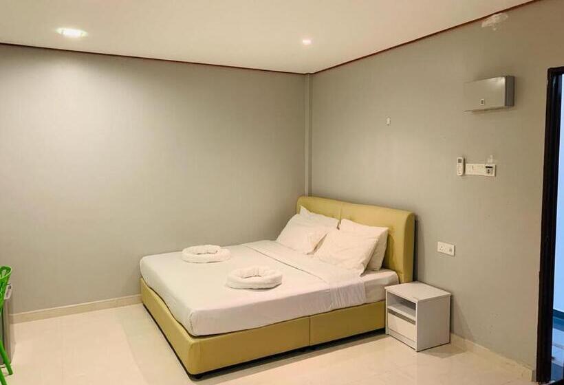 Одноместный Номер Вид на Бассейн, D Lima Beach Inn