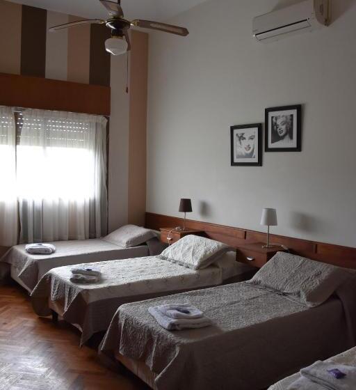 4인용 스탠다드 룸, Posada De Campo San Cono