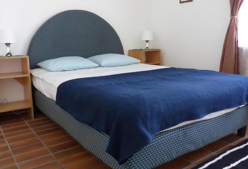 اتاق خانوادگی با سرویس بهداشتی مشترک, Rooms Al Festival