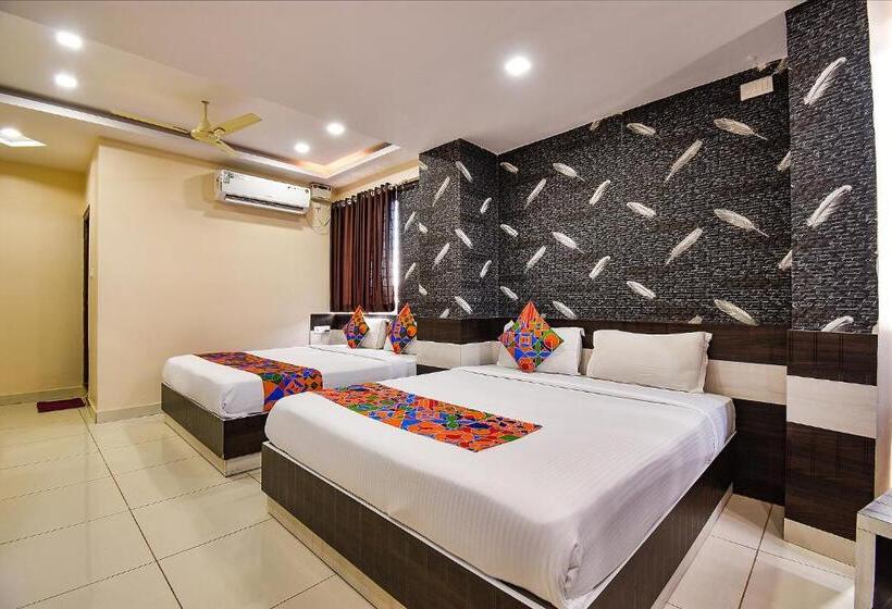 家庭间, Fabhotel Rotano Suites Yelahanka