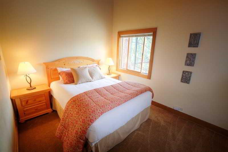 اتاق استاندارد با تخت بزرگ, Sala Tuyhoa Beach
