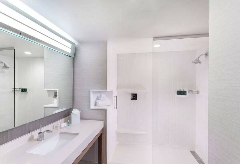 Quarto Estandar Cama Casal, Courtyard By Marriott Baton Rouge Downtown