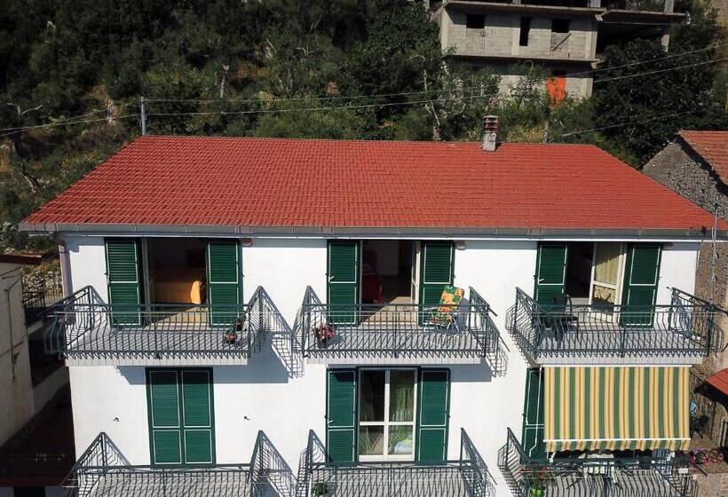 Apartamento 2 Dormitórios, Albachiara